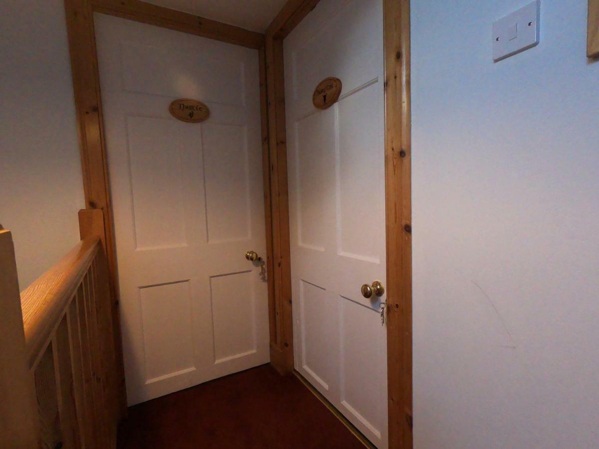 Bed and Breakfast Taigh Rob Portree Esterno foto