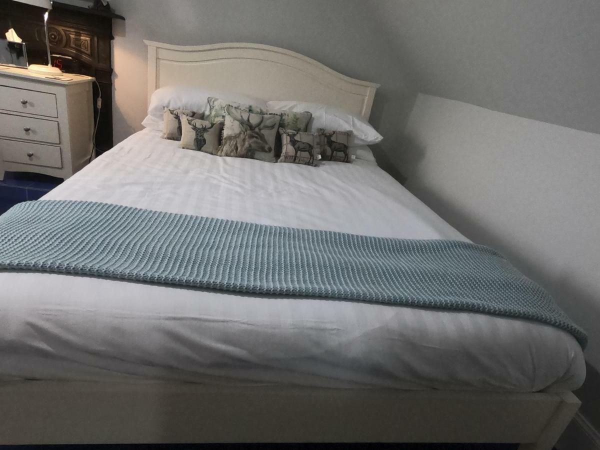 Bed and Breakfast Taigh Rob Portree Esterno foto