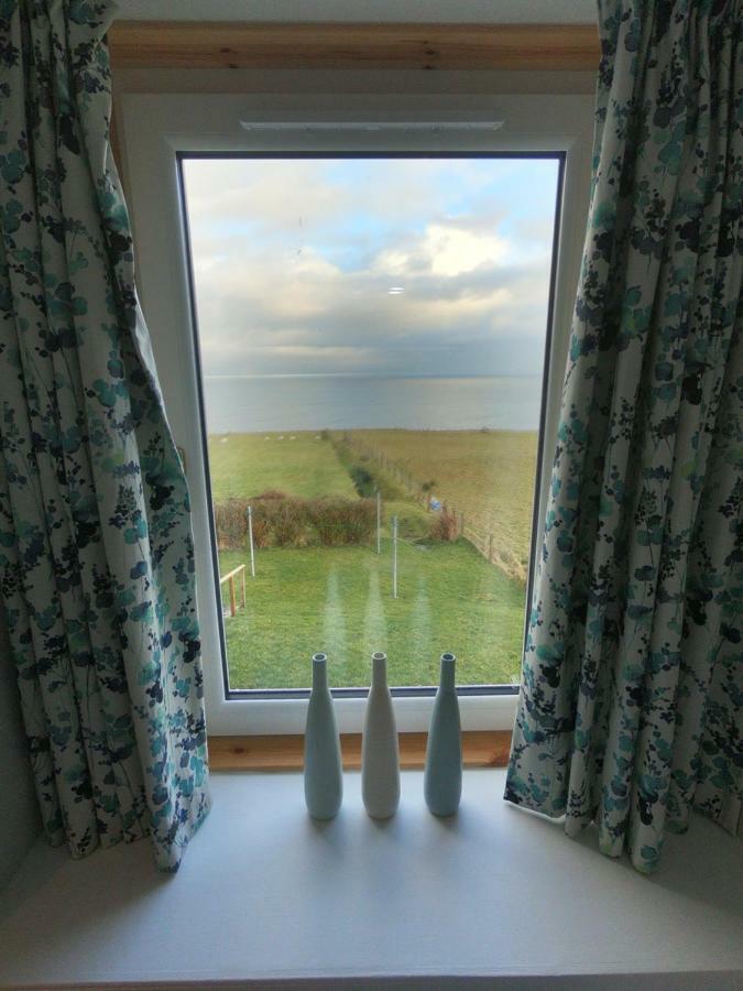 Bed and Breakfast Taigh Rob Portree Esterno foto